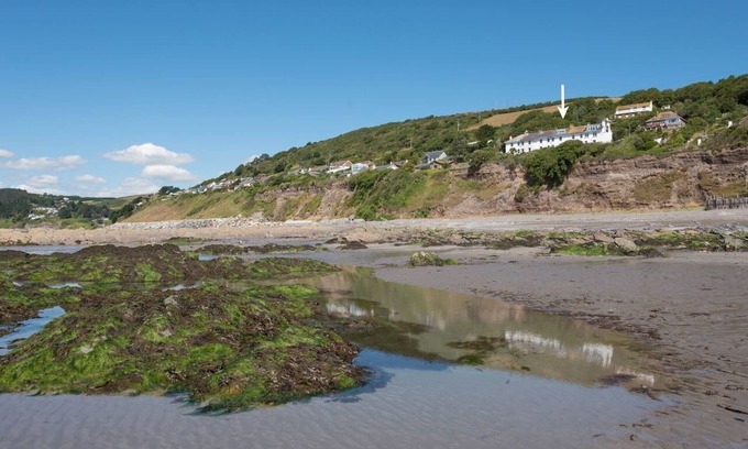 Downderry Cottage | THE CAPTAINS HOUSE, pet friendly, with open fire in Downderry