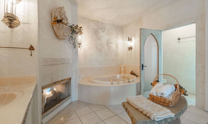 Chemainus Other | The Castle