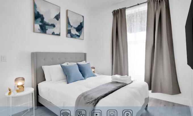 Ontario Apartment | The Celestial Suite - BRAND NEW !
