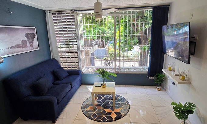 Camperdown Apartment | The Central Comfort in Kingston