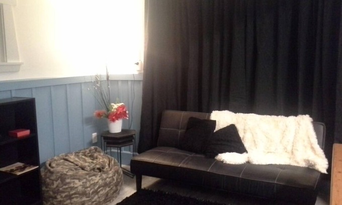 Sydenham House | The Chances Old Villa City Retreat