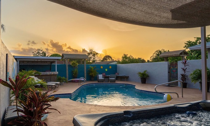 Royal Palm Beach House | The "Chardonnay Resort" Luxury home with pool/spa