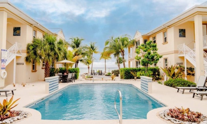 Blossom Village Condo | The Club at Little Cayman - Luxurious Living