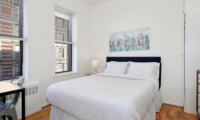 Upper West Side Apartment | The Columbus IV Vibe 8627