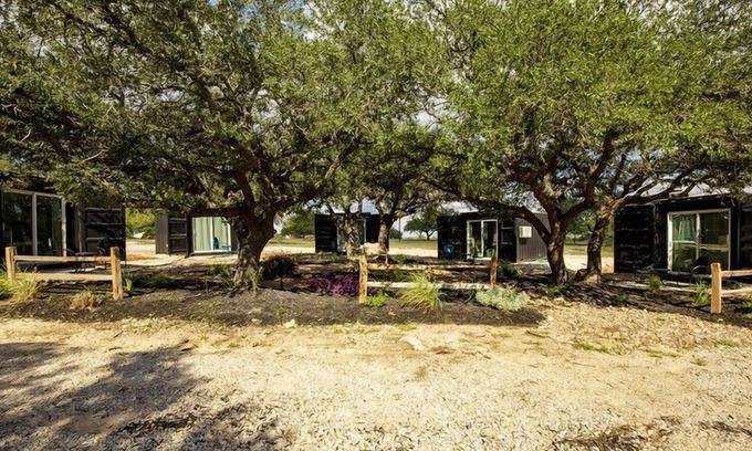 Johnson City House | The Container Retreat @ 290 Wine Trail #2