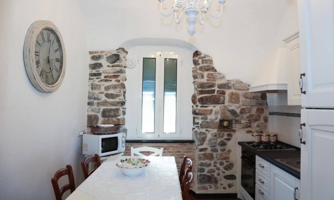 Santo Stefano al Mare Apartment | The Convent on the Sea - Aquamarine