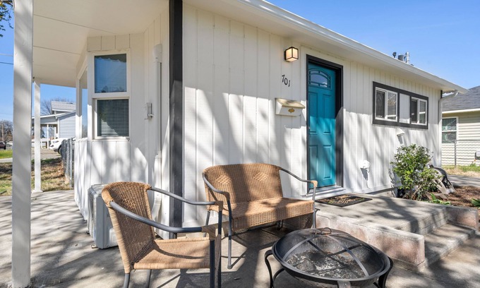 Richland House | The Corner Cottage - A Private Tiny Home