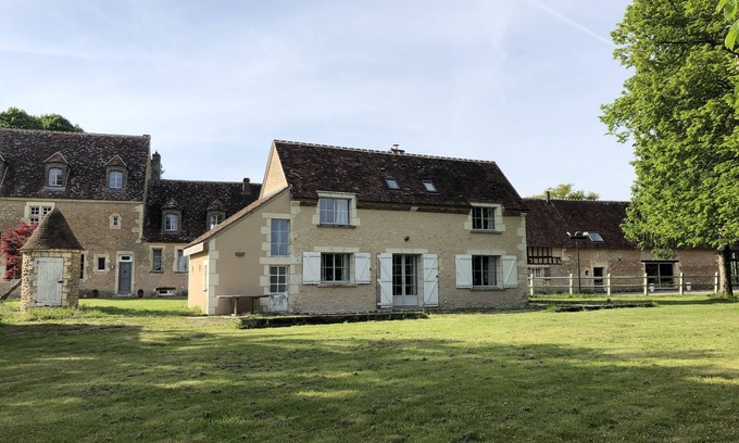 Les Etilleux House | The COTTAGE of the Manor