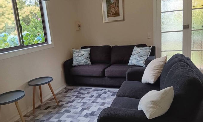Mogo Cottage | "The Cottage" Ride Mogo MTB Trails and stay