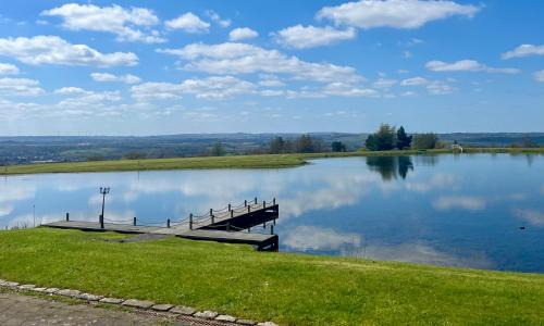 Bathgate Apartment | The Cottage @ The Vu