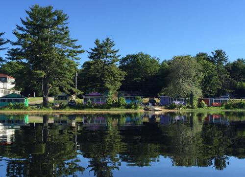Northwood House | The Cottages at Harvey Lake