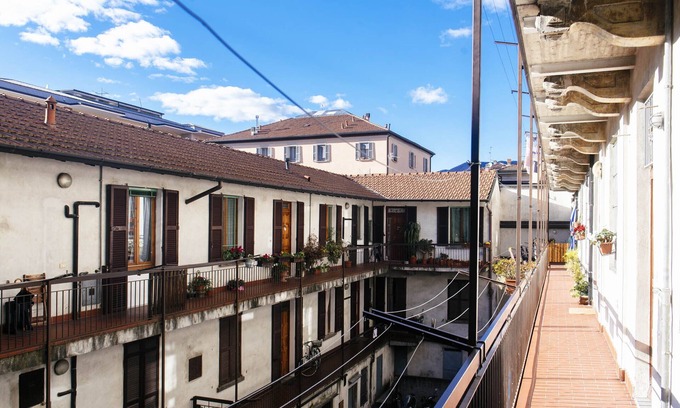 Como House | The Court of the Balconies 2