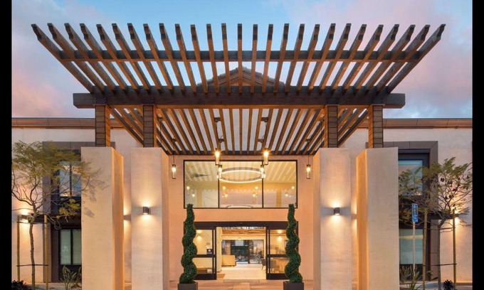 Harbor Hotel | The Cove Hotel