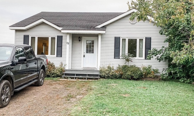 Pointe-du-Chene Cottage | The Crew's Nest Cottage at Parlee Beach
