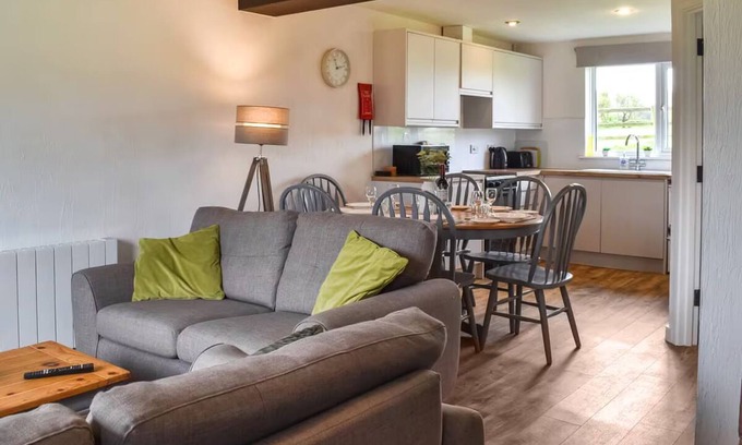 St Margaret's at Cliffe Cottage | The Dairy - 3 Bedroom