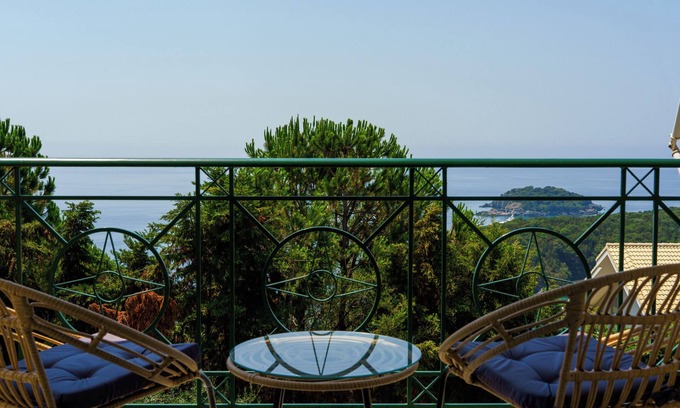Sivota House | The Dandy Horizon