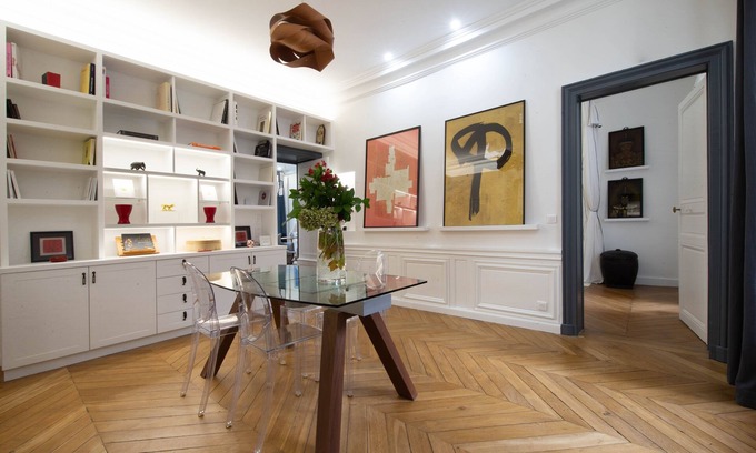 Saint-Louis Apartment | The Demoiselles at Versailles, Residence of the Swiss