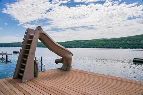 Hammondsport House | The Dockaholic