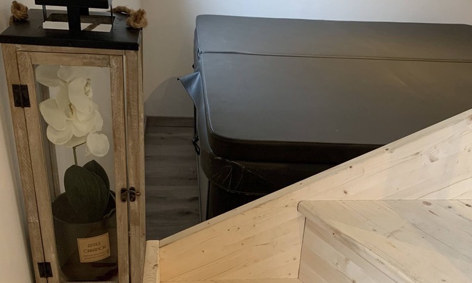 Vermand House | The Domain of the Wolves