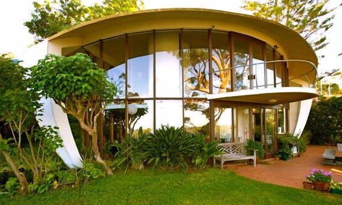 Seaforth House | "The Dome" overlooking Middle Harbour
