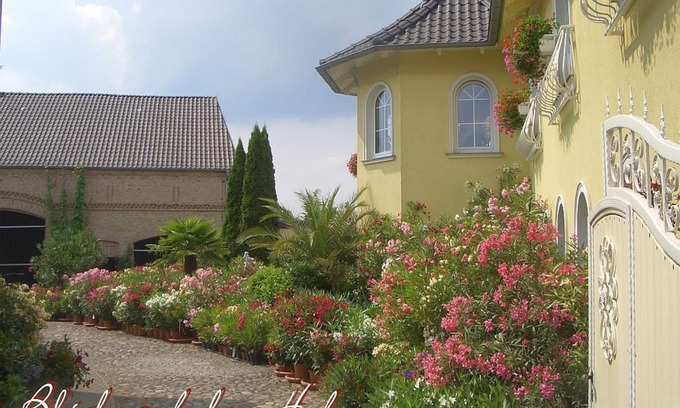 Nunsdorf Apartment | The dream of the south in the state of Brandenburg, 20 km south of Berlin