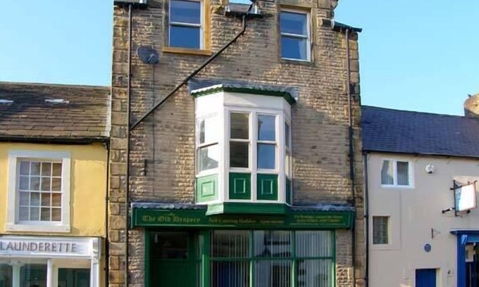 Haltwhistle Apartment | THE DROVER'S REST, character holiday cottage in Haltwhistle