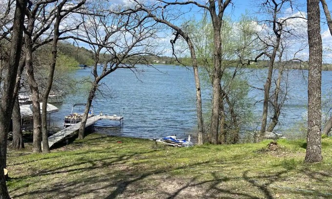 Big Lake House | The Eagle's Nest