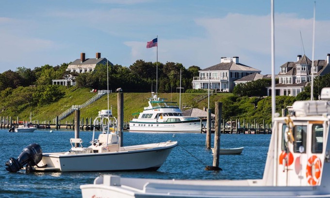 Edgartown Hotel | The Edgartown Inn, The Edgartown Collection