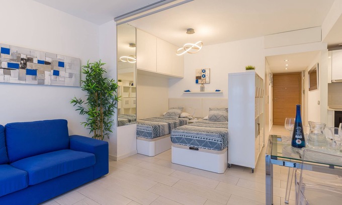 Las Palmas de Gran Canaria Apartment | THE WHITE HOME IN THE CANTERAS