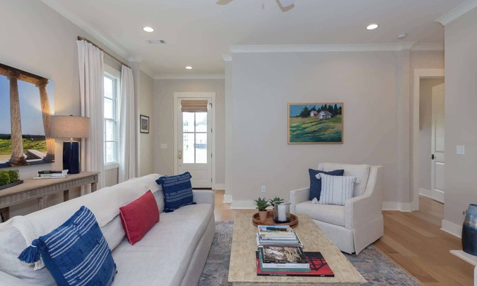 Oxford House | The Executive by Apex Short Term Stays