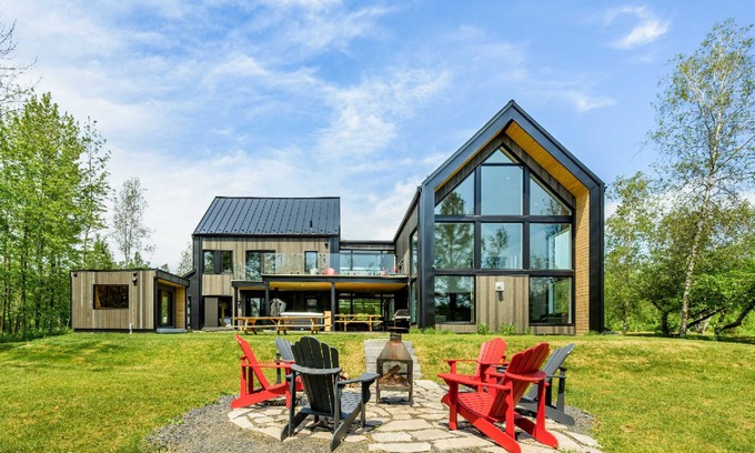 Shefford Ski Chalet | The Experience SÔ Lodge