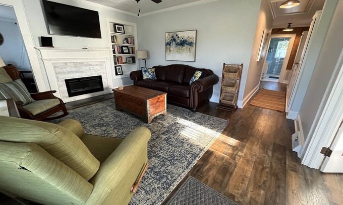 Mebane House | The Farrell country calm