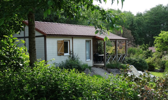 Le Fay Ski Chalet | THE FAY: Chalet (Curlew) in edge of pond in full nature.