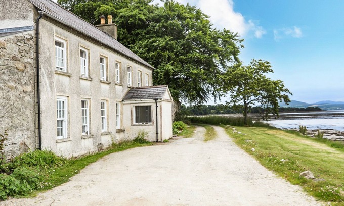 Ramelton Cottage | THE FERRY HOUSE, pet friendly in Ramelton, County Donegal