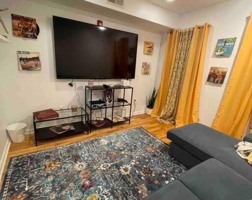 Olde Kensington Apartment | The Fillmore Point Northern Liberties/Fishtown