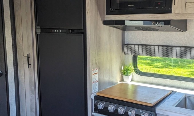Milroy House | The Firefly Cottage - Hartman Center