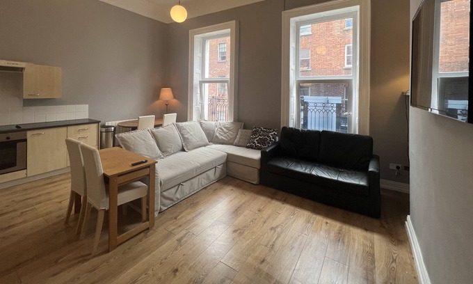 City Centre Dublin Apartment | The Flat in Temple Bar Area