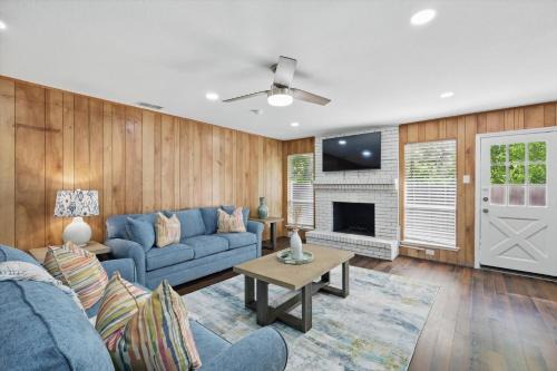 Richardson House | The Four Nests in Richardson