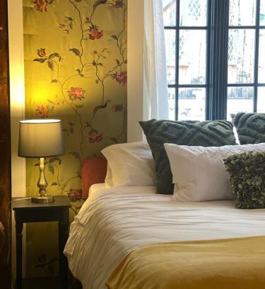 Whiting House | The Four Pillars Farmstead