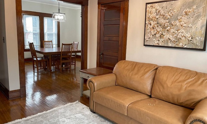 Bloomington Apartment | The Front One Spacious 1Bd Apt
