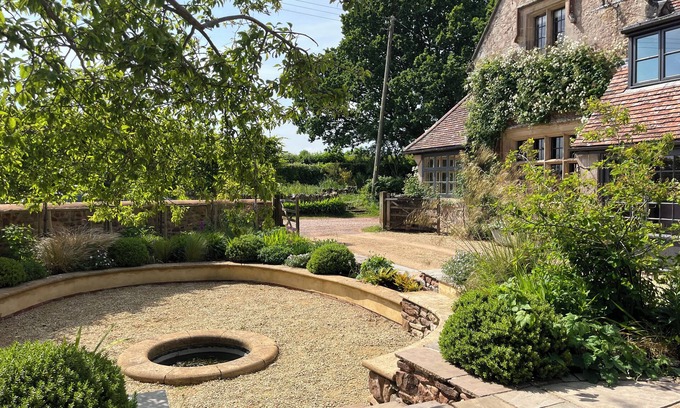 Spaxton Cottage | The Gables
