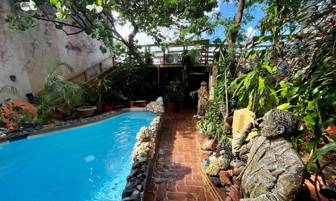 Mercado Hotel | The Gallery Inn