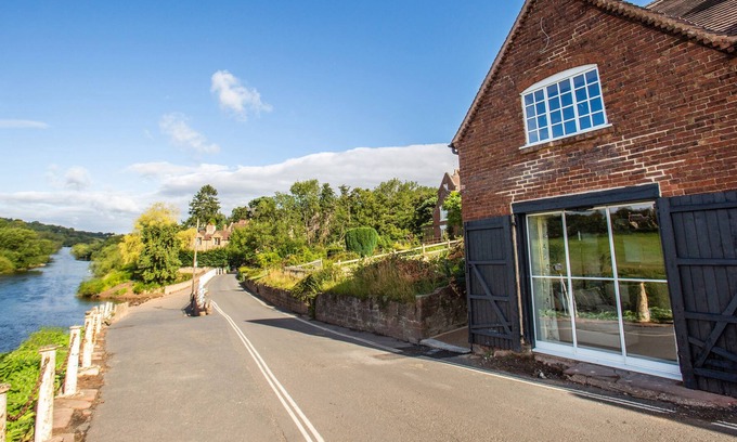 Upper Arley Apartment | THE GAOL, family friendly, luxury holiday cottage in Upper Arley
