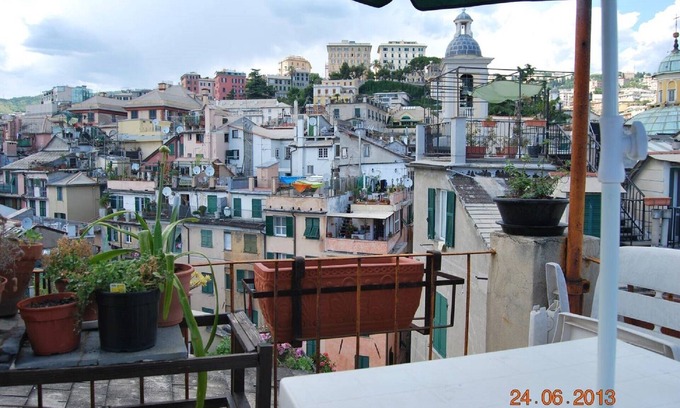 Genoa Historical Centre Apartment | THE GECKO ON THE ROOFS OF GENOA 010025-LT-1029