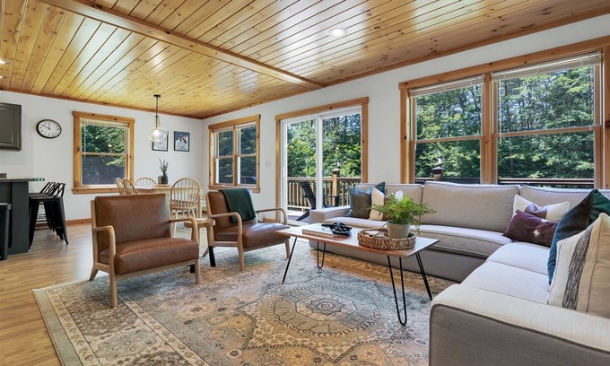 Bethel House | The Glades | 3 Bed, 2 Bath