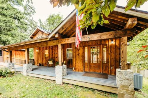 Washougal House | The Gorge Getaway