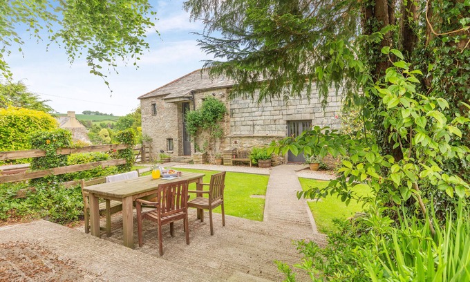 Congdon's Shop House | The Granary at Trevadlock Manor