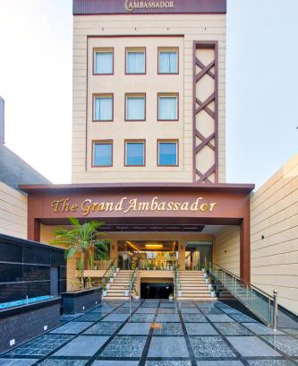 Phagwara Hotel | The Grand Ambassador