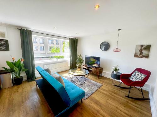 Cambridge Apartment | The Grapevine