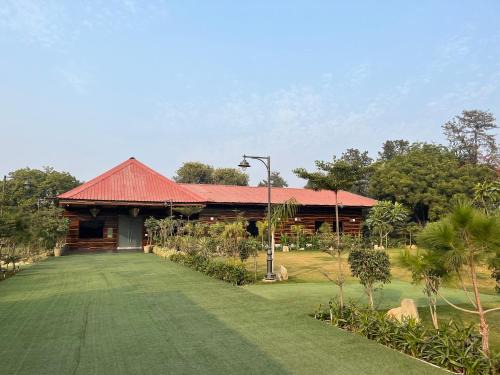 South West House | The Green Wood Palace I Farm House I wedding I Party I 87oo2o5865